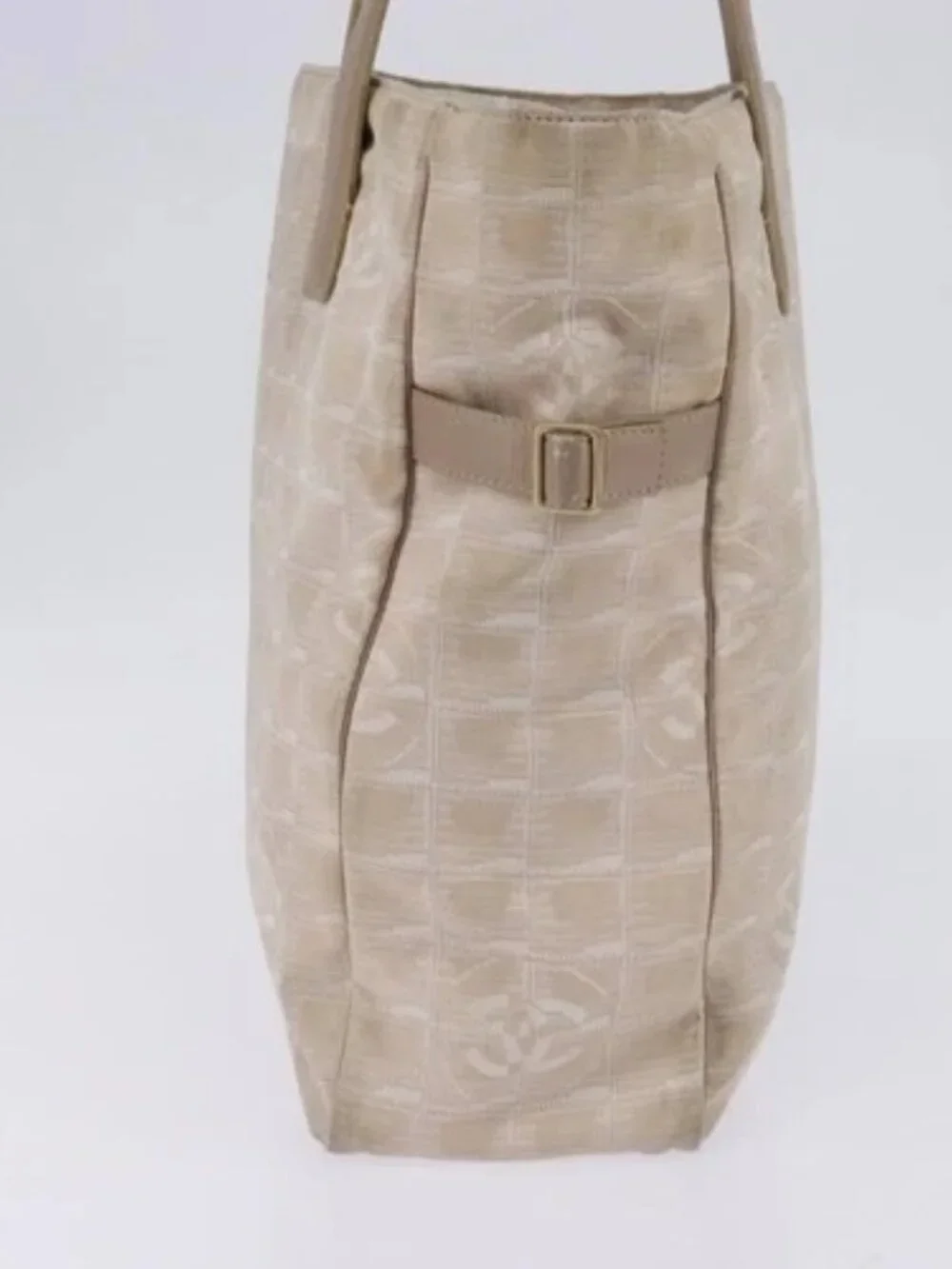 CHANEL New Travel line Tote Bag Beige Gold CC Auth 143978